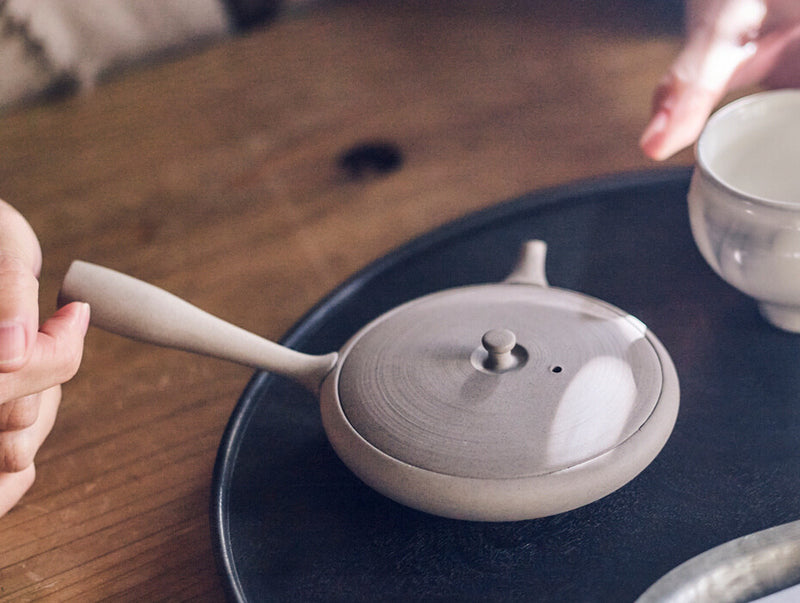 Shirohai Teapot