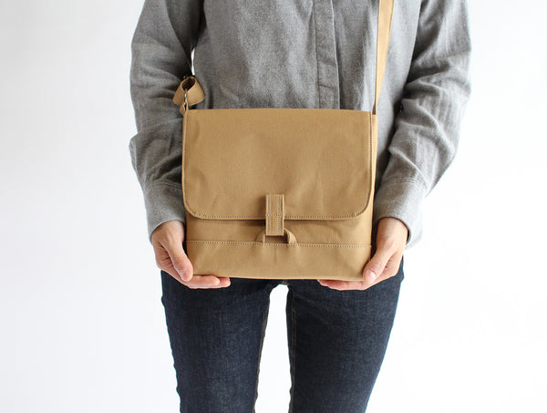 Brown Canvas Shoulder Bag L