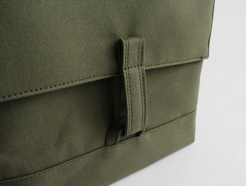 Green Canvas Shoulder Bag B5