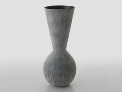 Koneo Vase