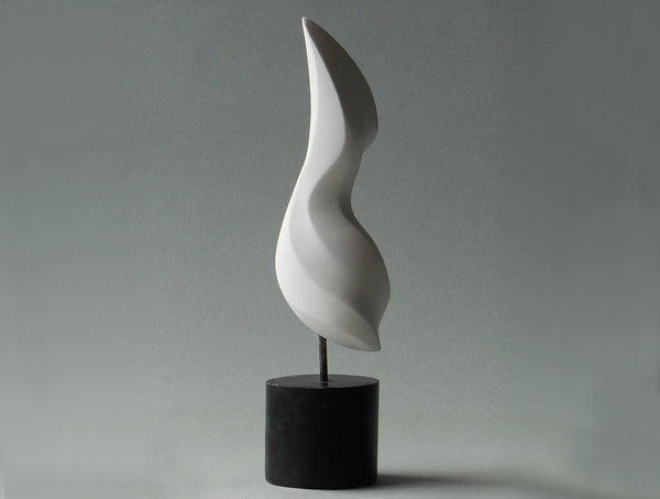 Blanco Y Sculpture