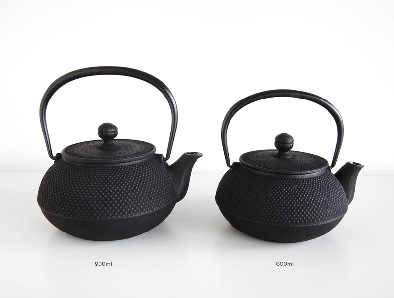 Arare Teapot Black 900ml