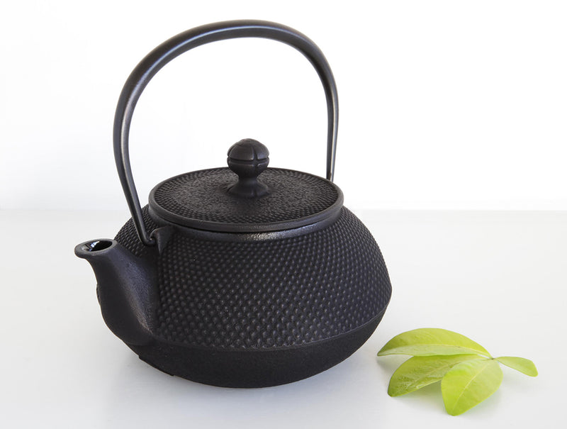 Arare Teapot Black 900ml