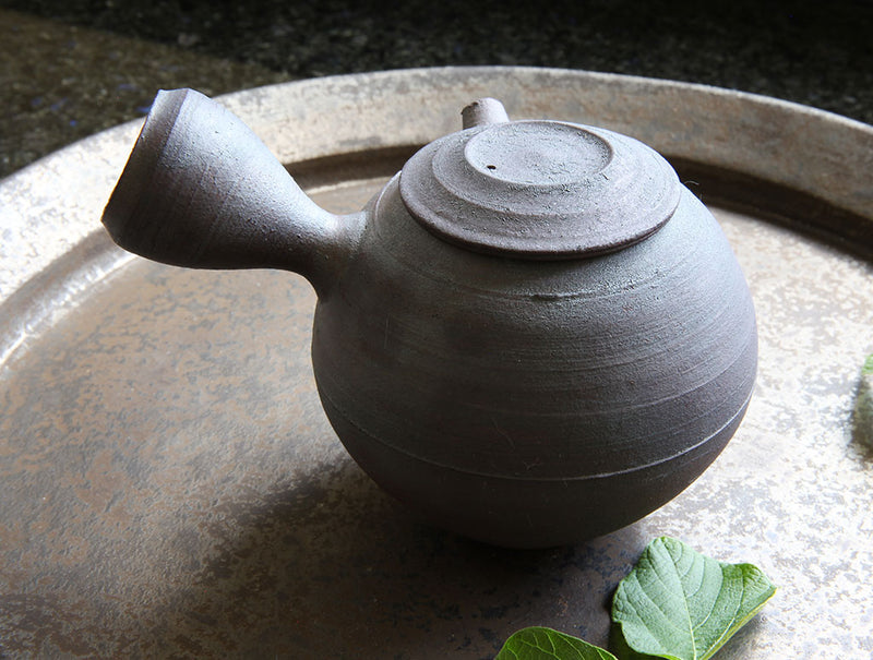Black Classic Teapot
