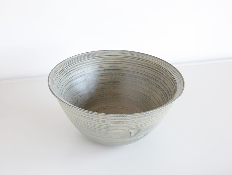 White Lacquer Lipped Bowl (Sample)