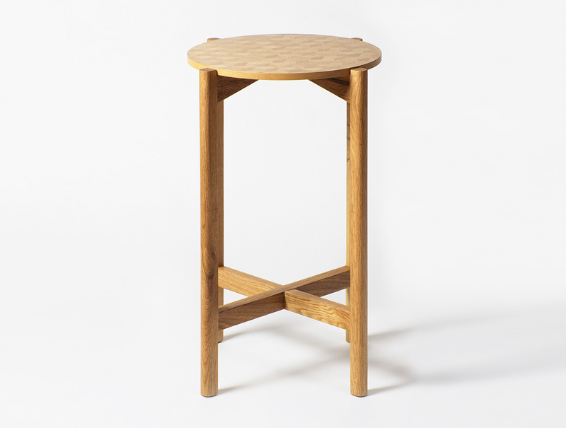 Oak Hoek Side Table