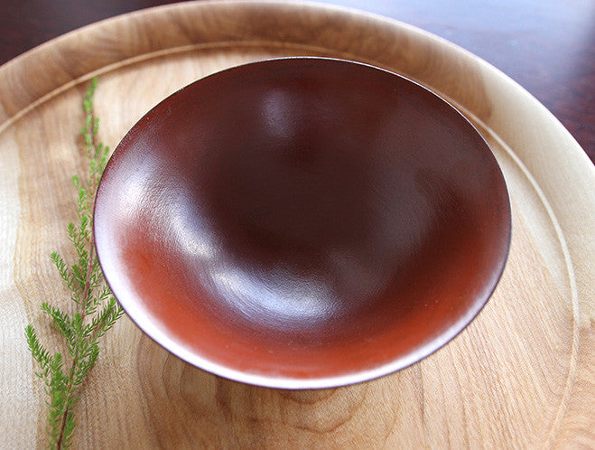 Red Lacquer Curved Bowl