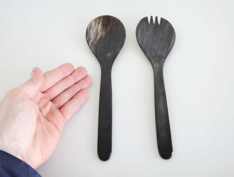 Horn Salad Servers Wide
