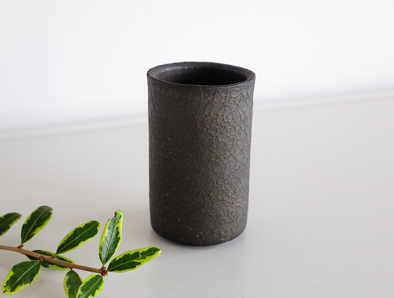 Hibi Kuro Tea Cup