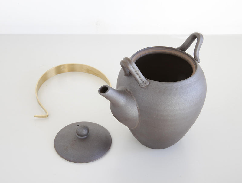 Brass Handle Teapot Black