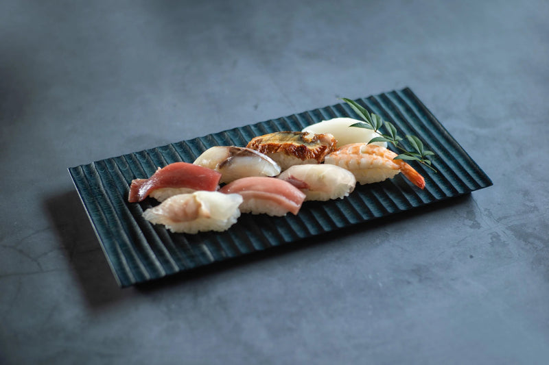 Tsuki-jiri Indigo Ridged Plate