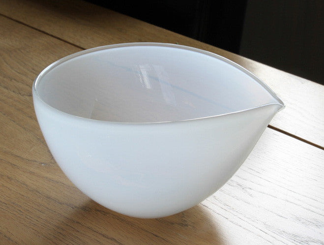 White Katakuchi Bowl