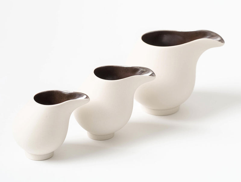 White Flow Jug Set